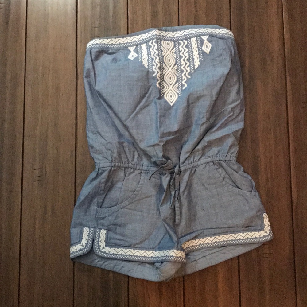 Hollister strapless romper. Make an offer today!